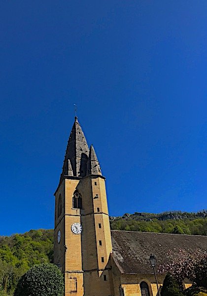 CLOCHER
