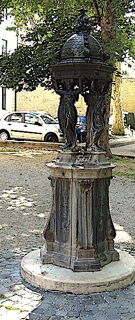 Fontaine_Wallace_de_Besançon. Toufik de Planoise